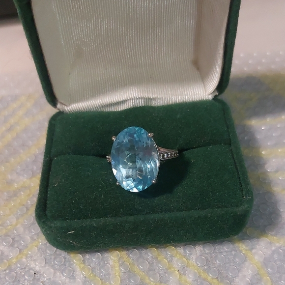 Pandora Jewelry - Pandora Elegant Blue Gemstone Ring Sz 9 Humungus!